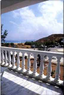 APARTMENTS - VILLA NAIAS