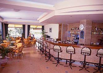 PYLEA BEACH HOTEL