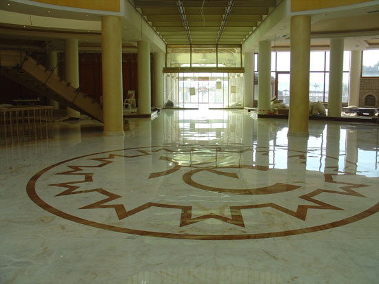 ΓΥΑΛΙΣΜΑ ΜΑΡΜΑΡΩΝ-ΔΗΜΗΤΡΗΣ ΝΙΚΟΛΑΟΓΛΟΥ