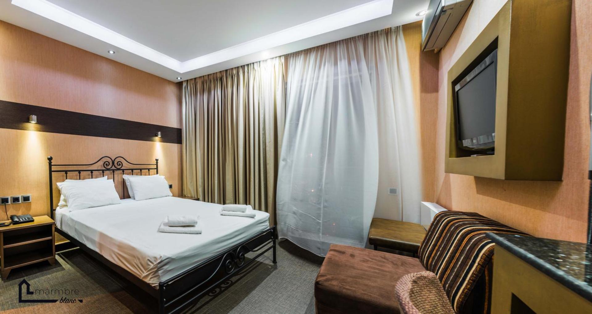 NOHO BOUTIQUE KOUKAKI