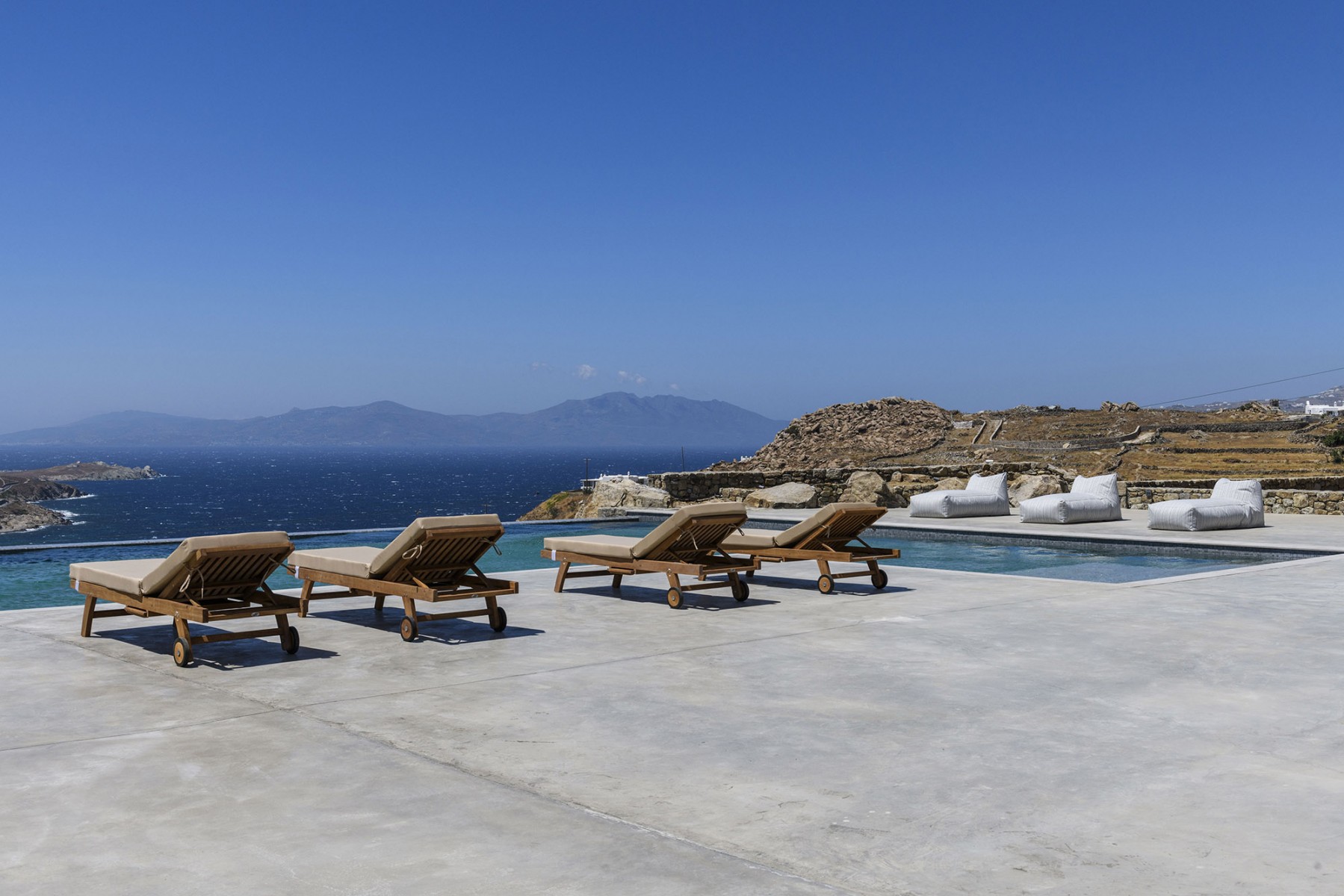 MURO SUITES MURO SUITES