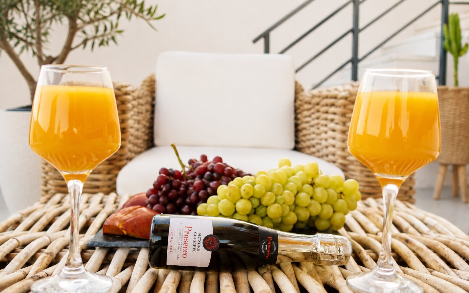 AVENA SUITES AVENA SUITES