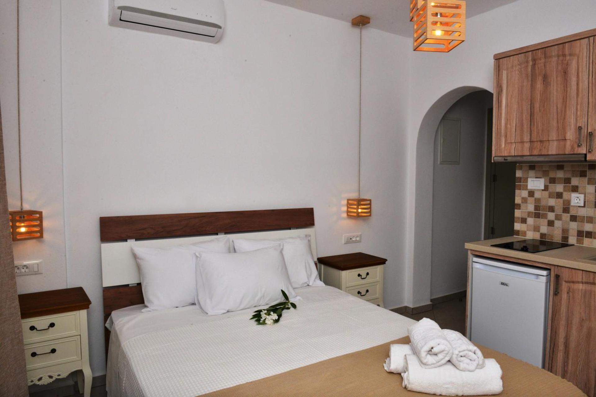 DELFINAKI LIONAS BOUTIQUE APARTMENTS DELFINAKI LIONAS BOUTIQUE APARTMENTS