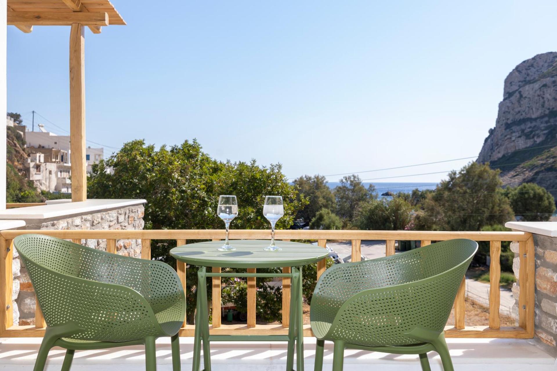 DELFINAKI LIONAS BOUTIQUE APARTMENTS DELFINAKI LIONAS BOUTIQUE APARTMENTS