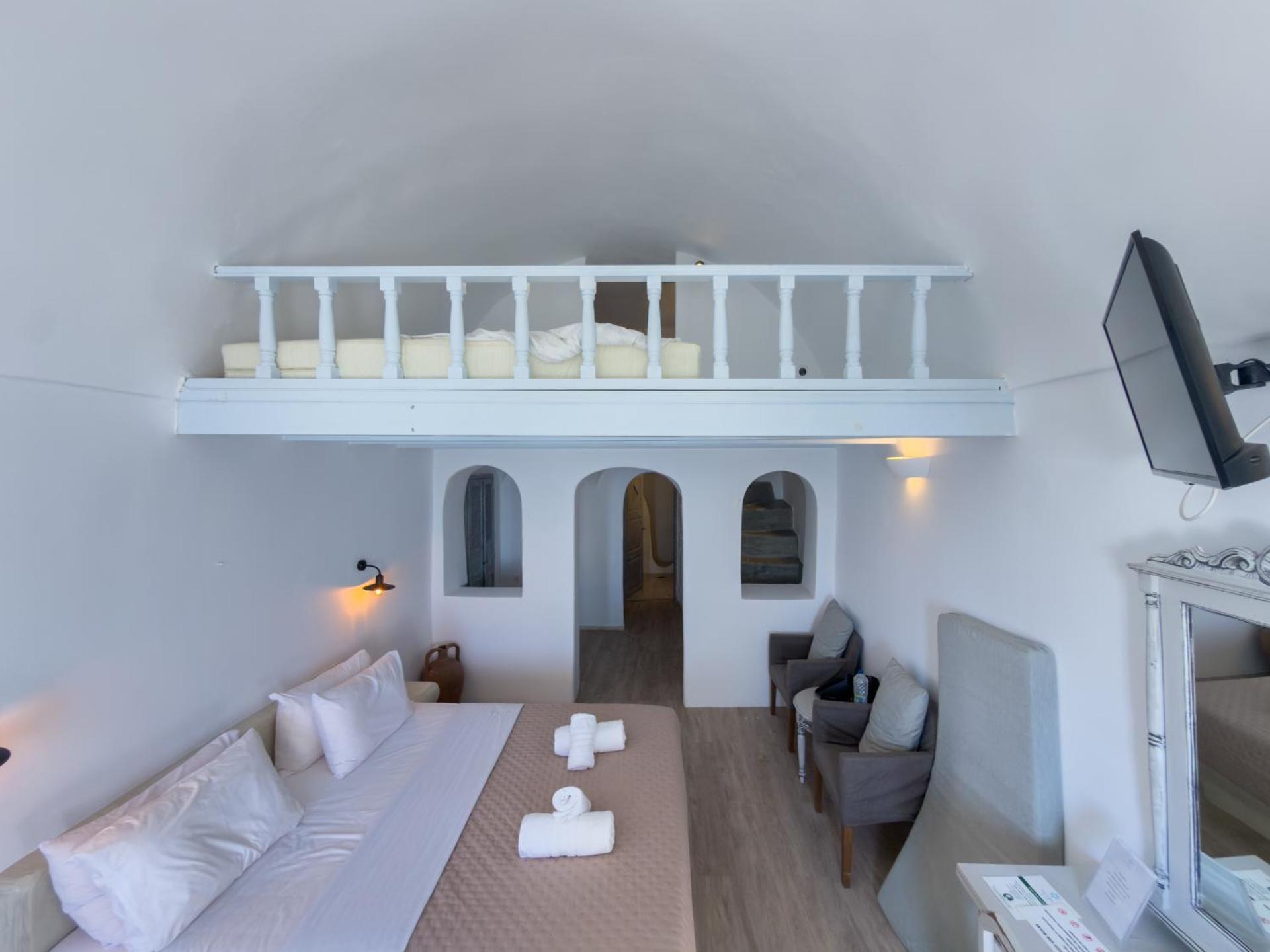 DIAMOND ON THE CLIFF HOTEL & SUITES IMEROVIGLI DIAMOND ON THE CLIFF HOTEL & SUITES IMEROVIGLI