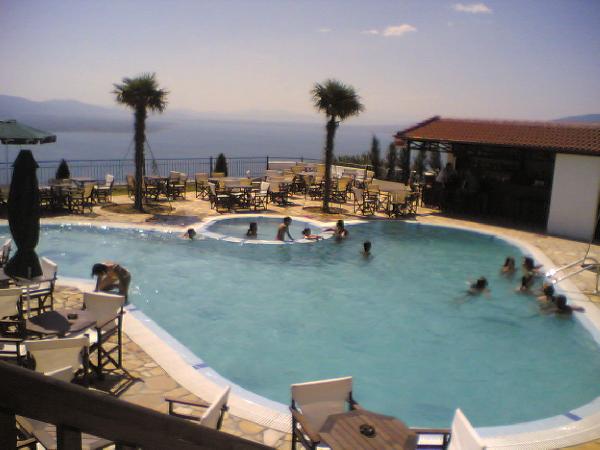 ΔΗΜΗΤΡΗΣ ΖΗΣ